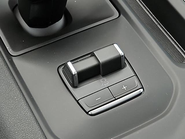 New 2026 GMC Sierra 1500 AT4 AWD/4WD image 19