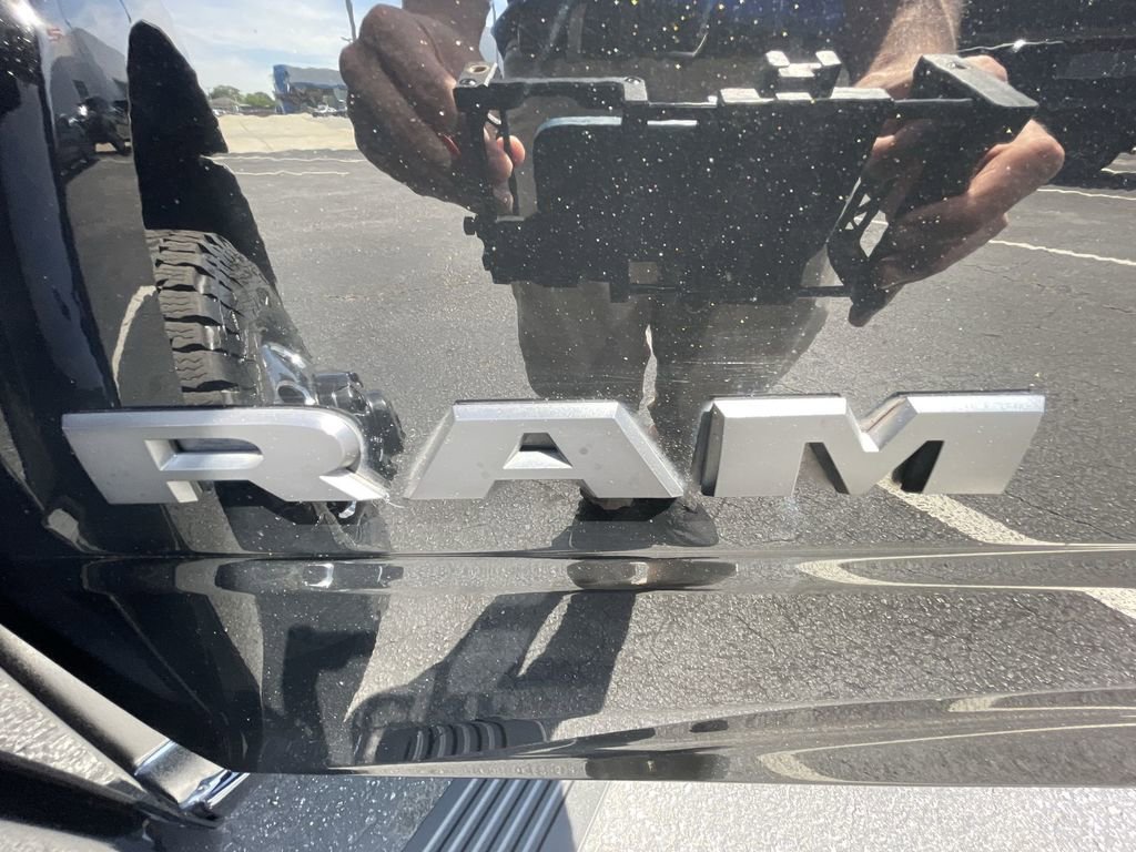 Used 2020 RAM 3500 Limited AWD/4WD image 31