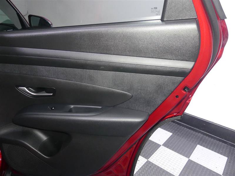 Used 2025 Hyundai Tucson SEL FWD image 26