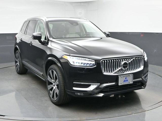 Used 2023 Volvo XC90 B6 Ultimate w/ Protection Package AWD/4WD image 2