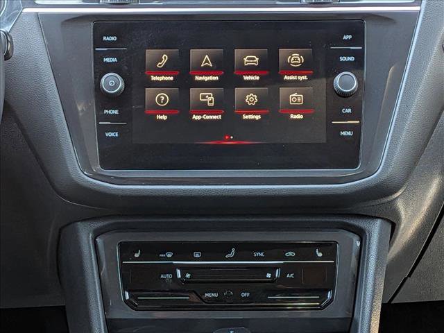 Used 2023 Volkswagen Tiguan SE R-Line image 13