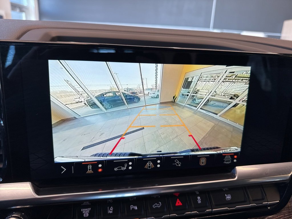 Used 2025 GMC Sierra 3500 SLE w/ SLE Value Package image 29