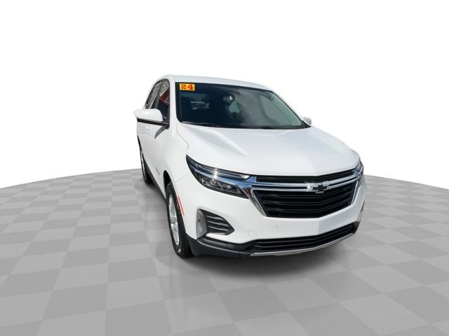 Certified 2024 Chevrolet Equinox LT w/ LPO, Floor Liner Package FWD image 3
