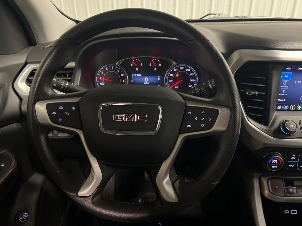 Certified 2023 GMC Acadia SLE w/ Driver Convenience Package image 15