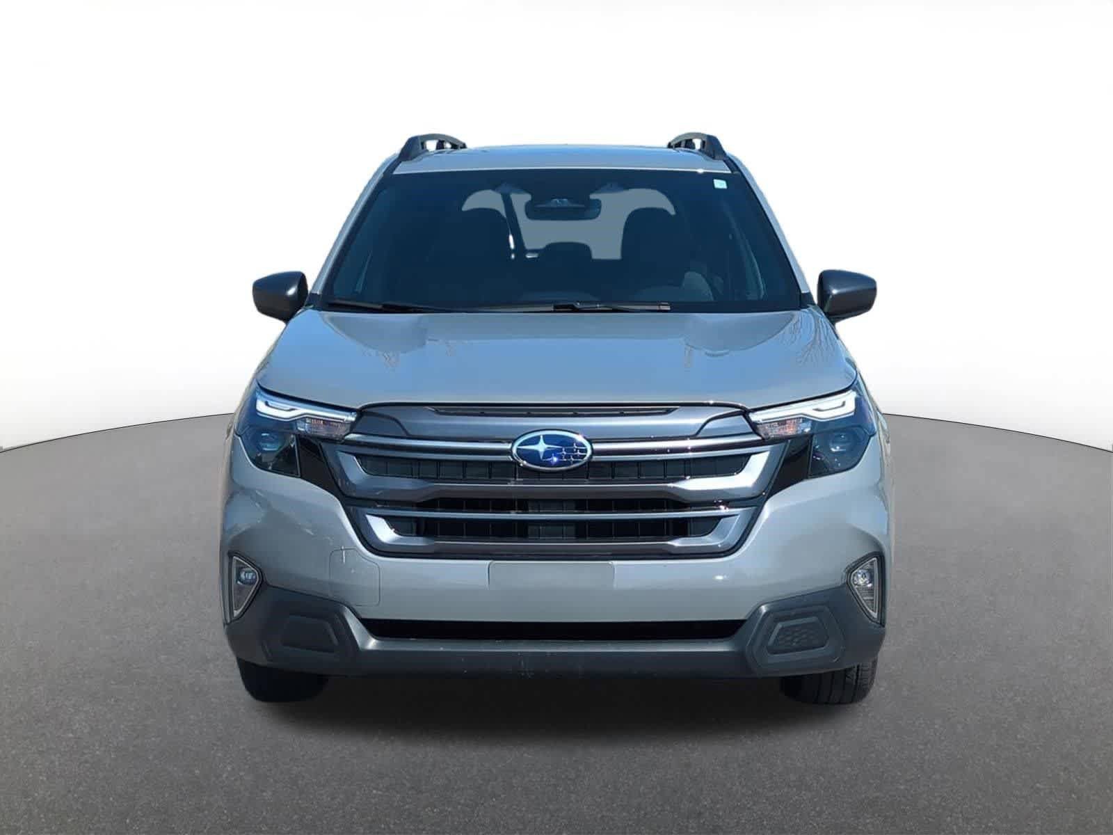 Used 2025 Subaru Forester Premium w/ Convenience Package #1 AWD/4WD image 9
