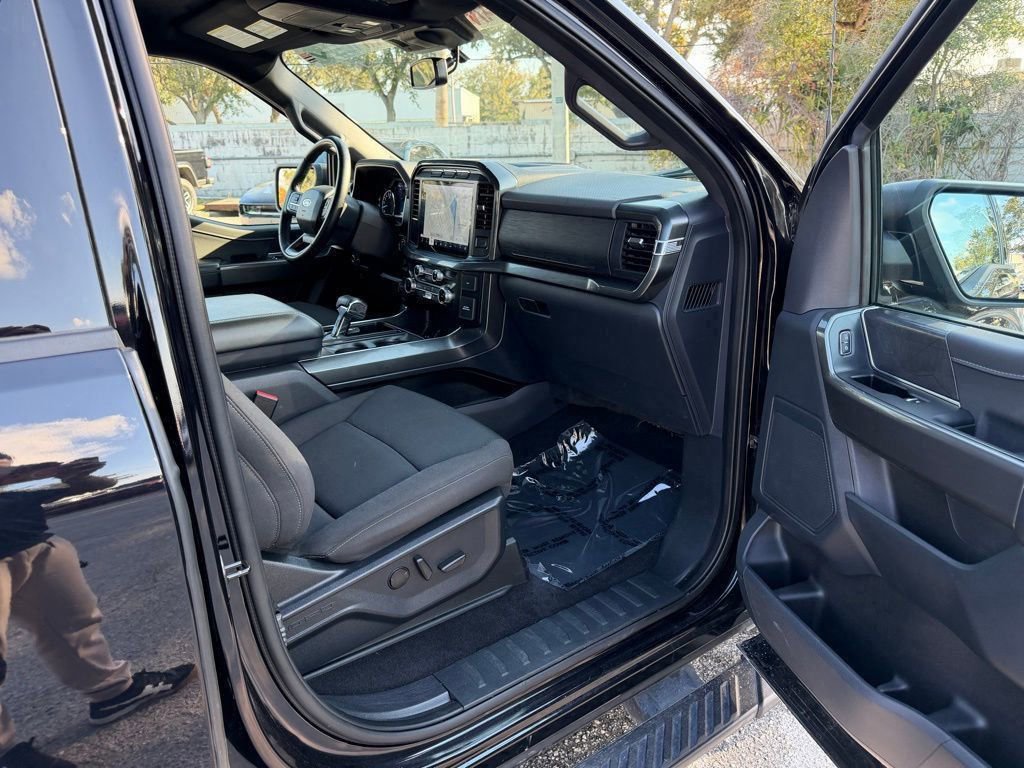 Used 2023 Ford F150 XLT w/ Equipment Group 302A High image 27