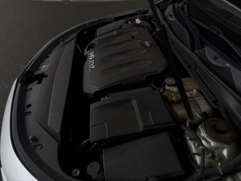Used 2017 Chevrolet Impala LT FWD image 53