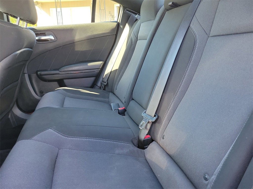 Used 2018 Dodge Charger SXT Plus w/ Blacktop Package image 8
