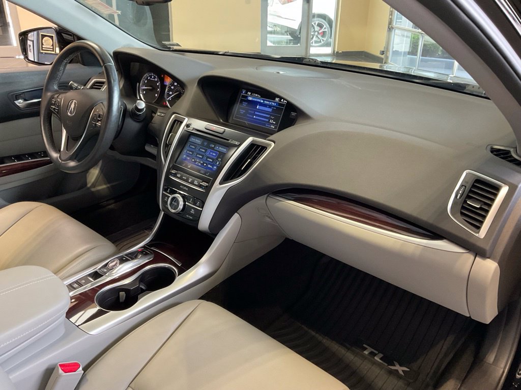 Used 2015 Acura TLX V6 FWD image 19