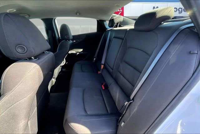 Used 2024 Chevrolet Malibu LT image 19