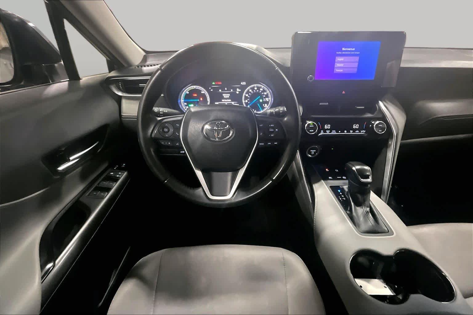 Used 2023 Toyota Venza LE AWD/4WD image 6