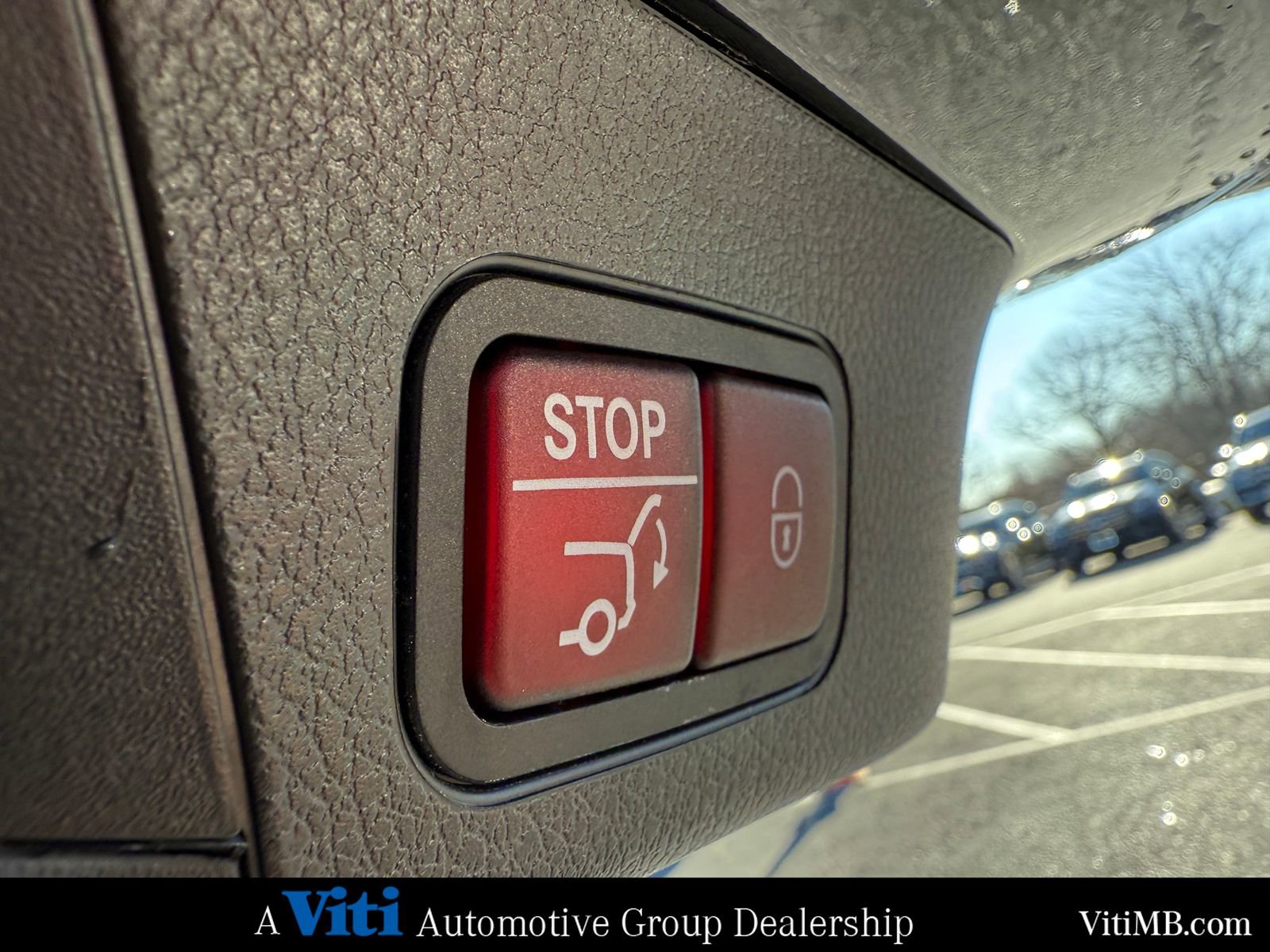 Certified 2024 Mercedes-Benz GLB 250 4MATIC image 25