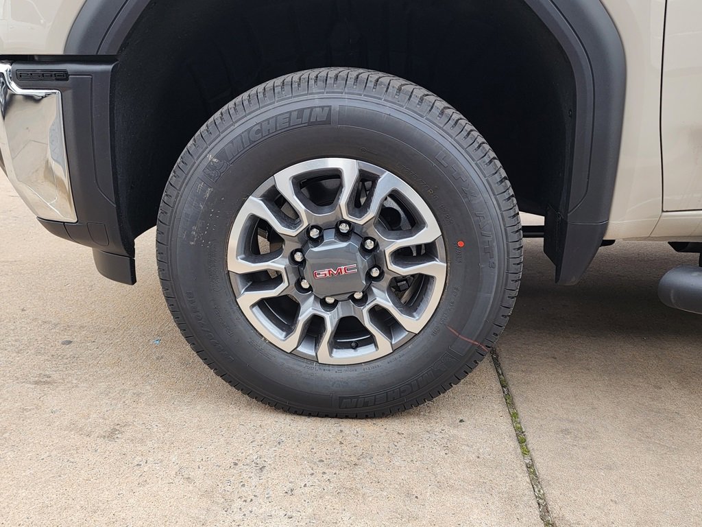 New 2026 GMC Sierra 2500 SLE w/ SLE Value Package; image 54