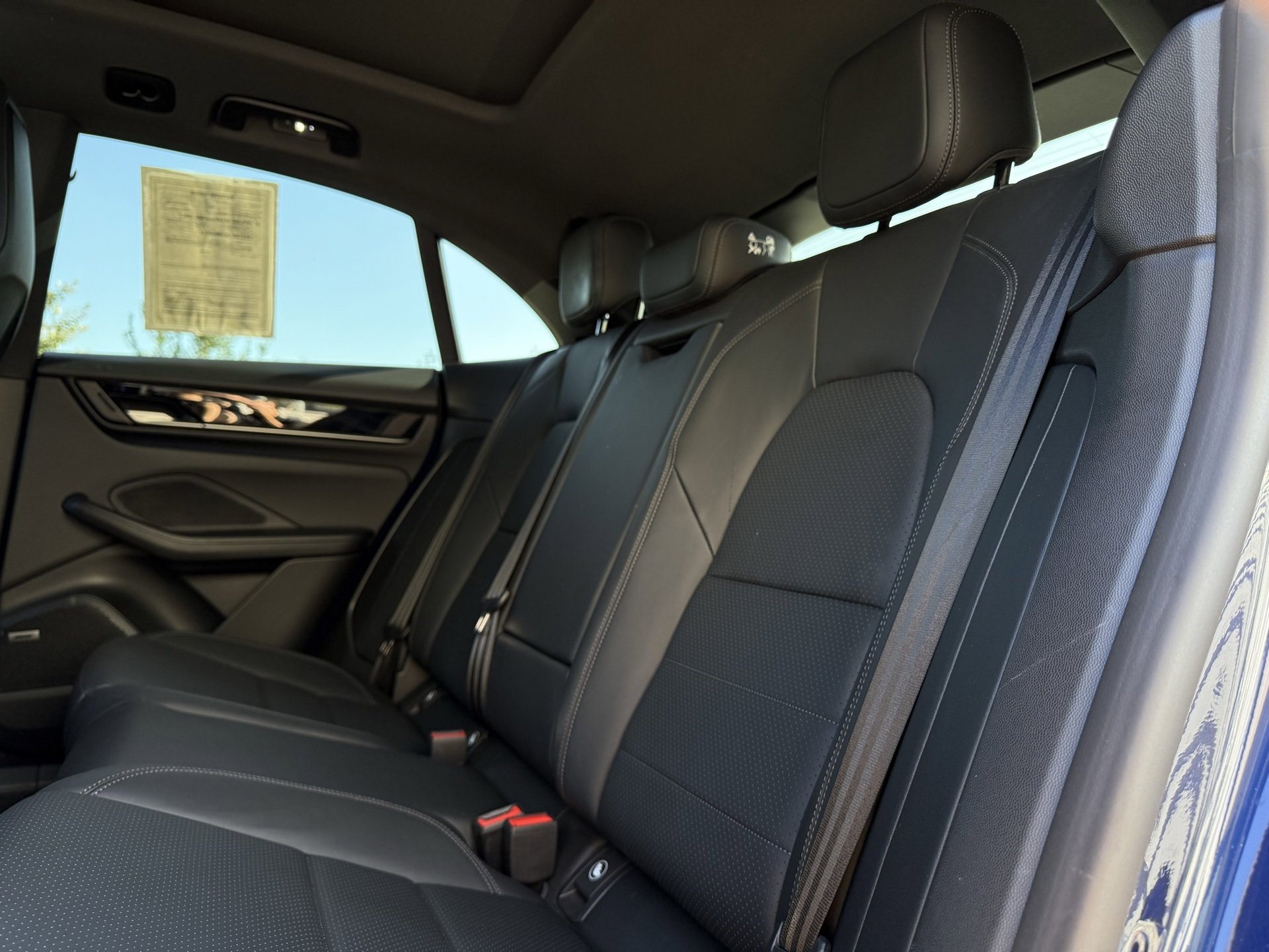 Used 2025 Porsche Macan Electric image 27