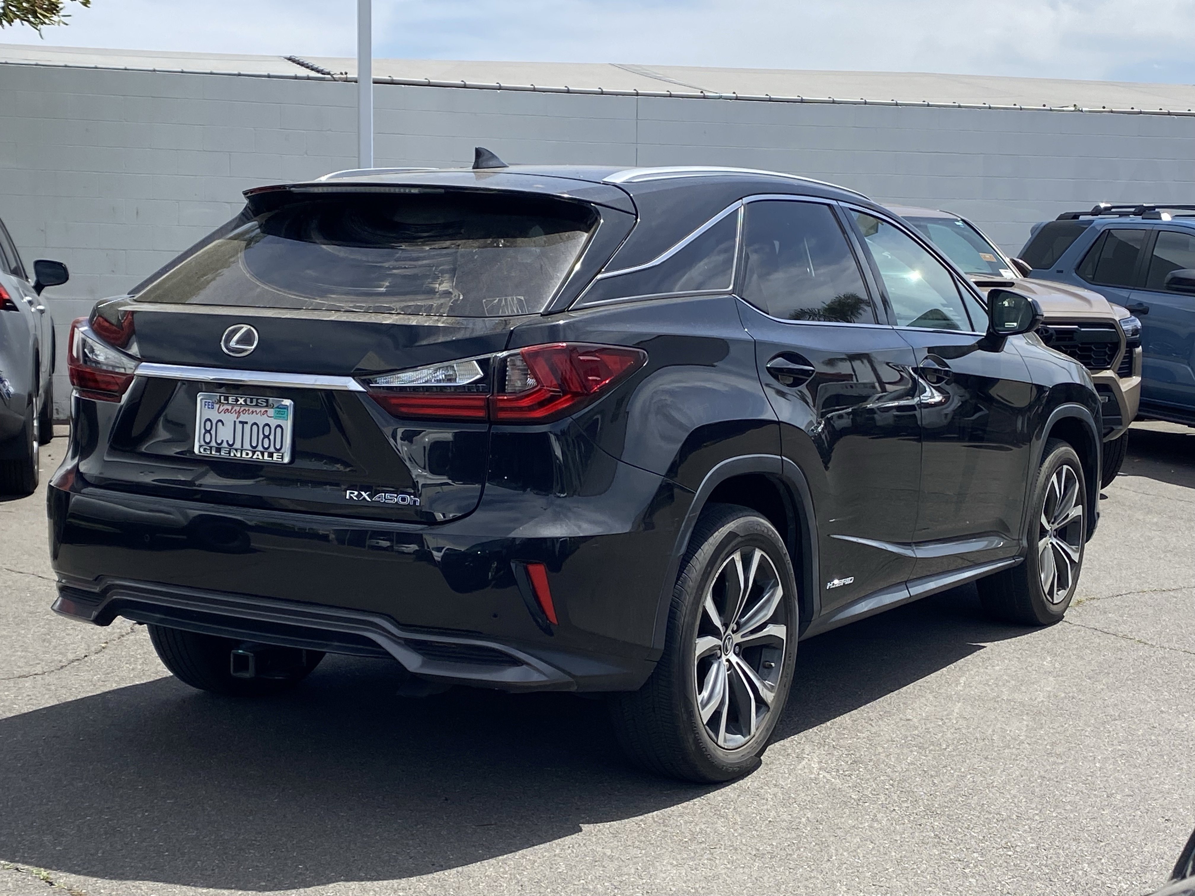 Used 2018 Lexus RX 450h AWD w/ Premium Package image 3