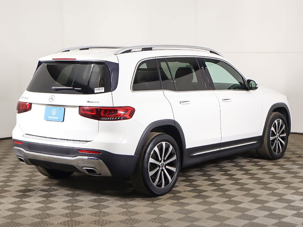 Used 2022 Mercedes-Benz GLB 250 4MATIC image 11