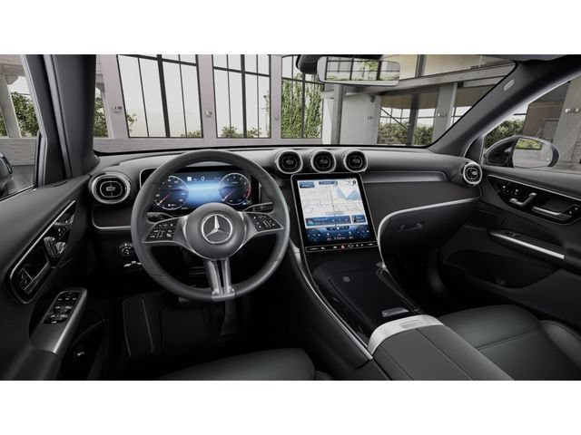 Used 2026 Mercedes-Benz GLC 300 4MATIC image 3