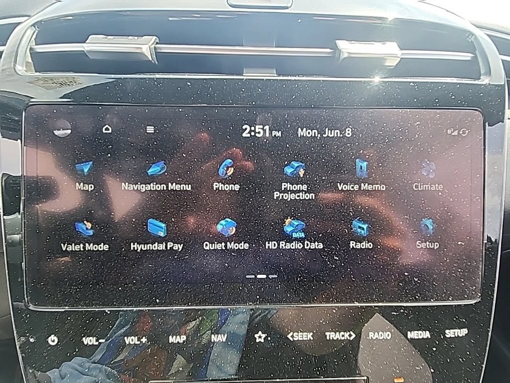Certified 2023 Hyundai Santa Cruz Limited AWD/4WD image 17