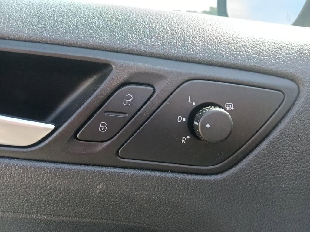 Used 2013 Volkswagen Jetta S FWD image 12