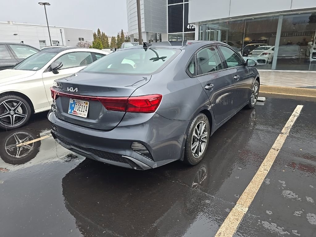 Used 2022 Kia Forte LXS w/ LXS Technology Package image 7