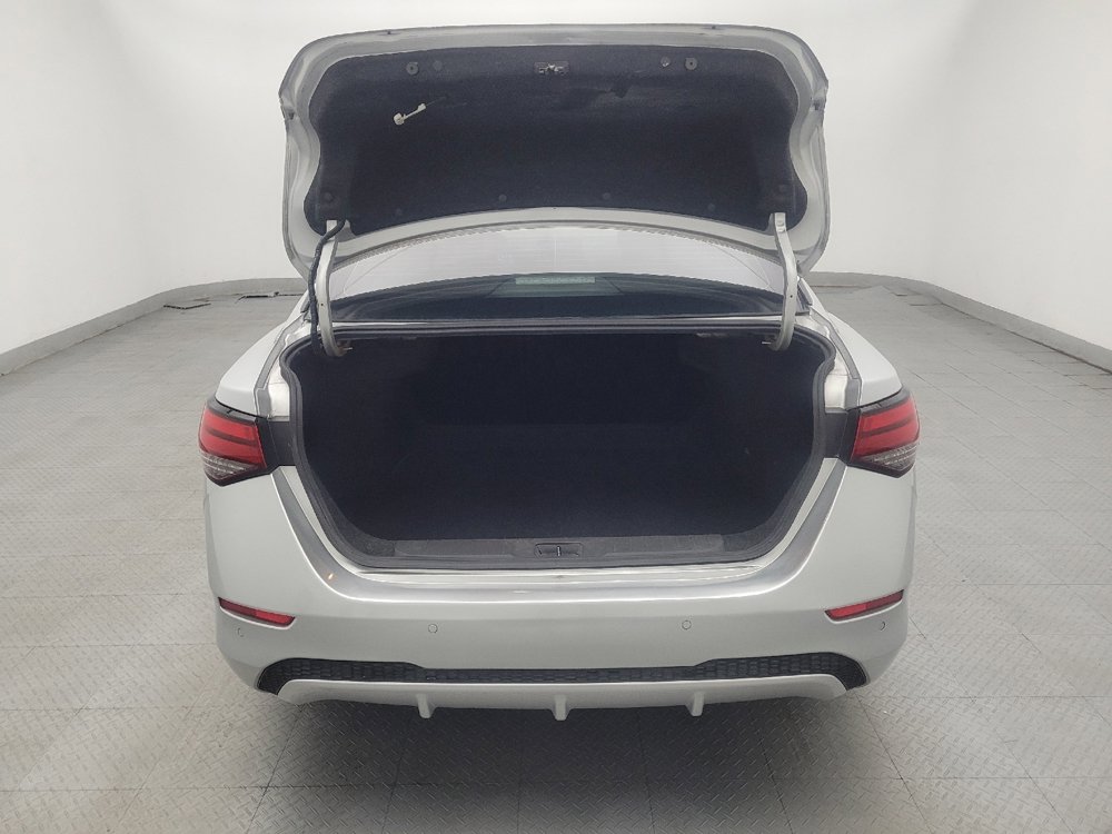 Used 2020 Nissan Sentra SV FWD image 29
