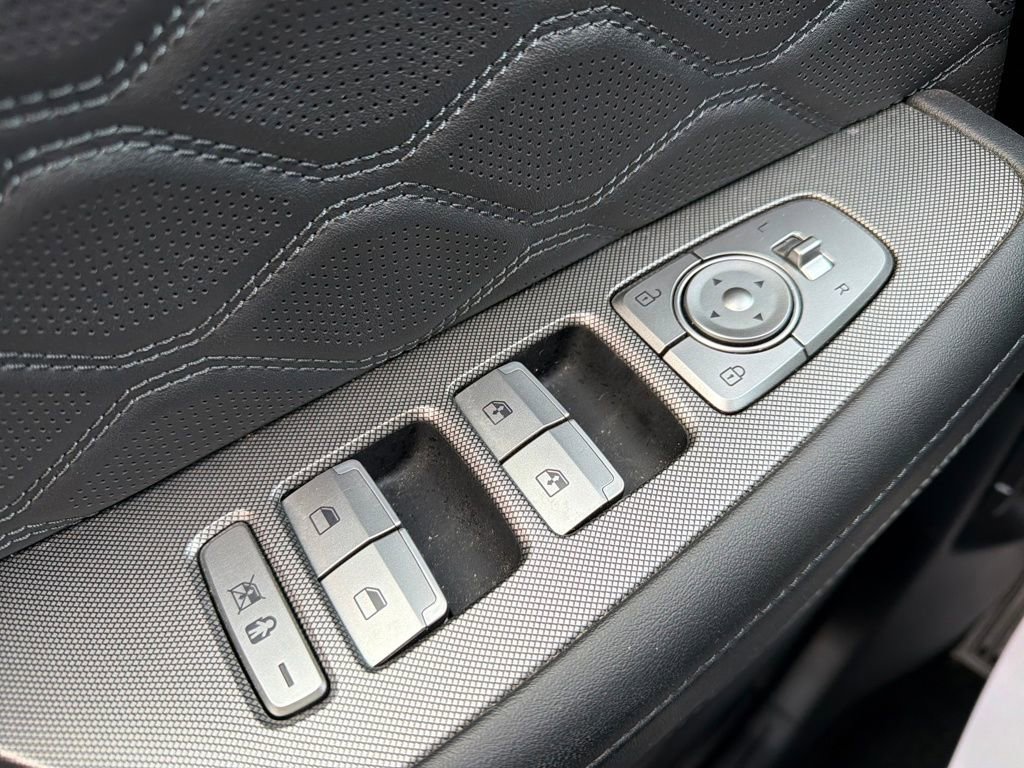 Certified 2021 Hyundai Palisade Calligraphy w/ Cargo Package image 24