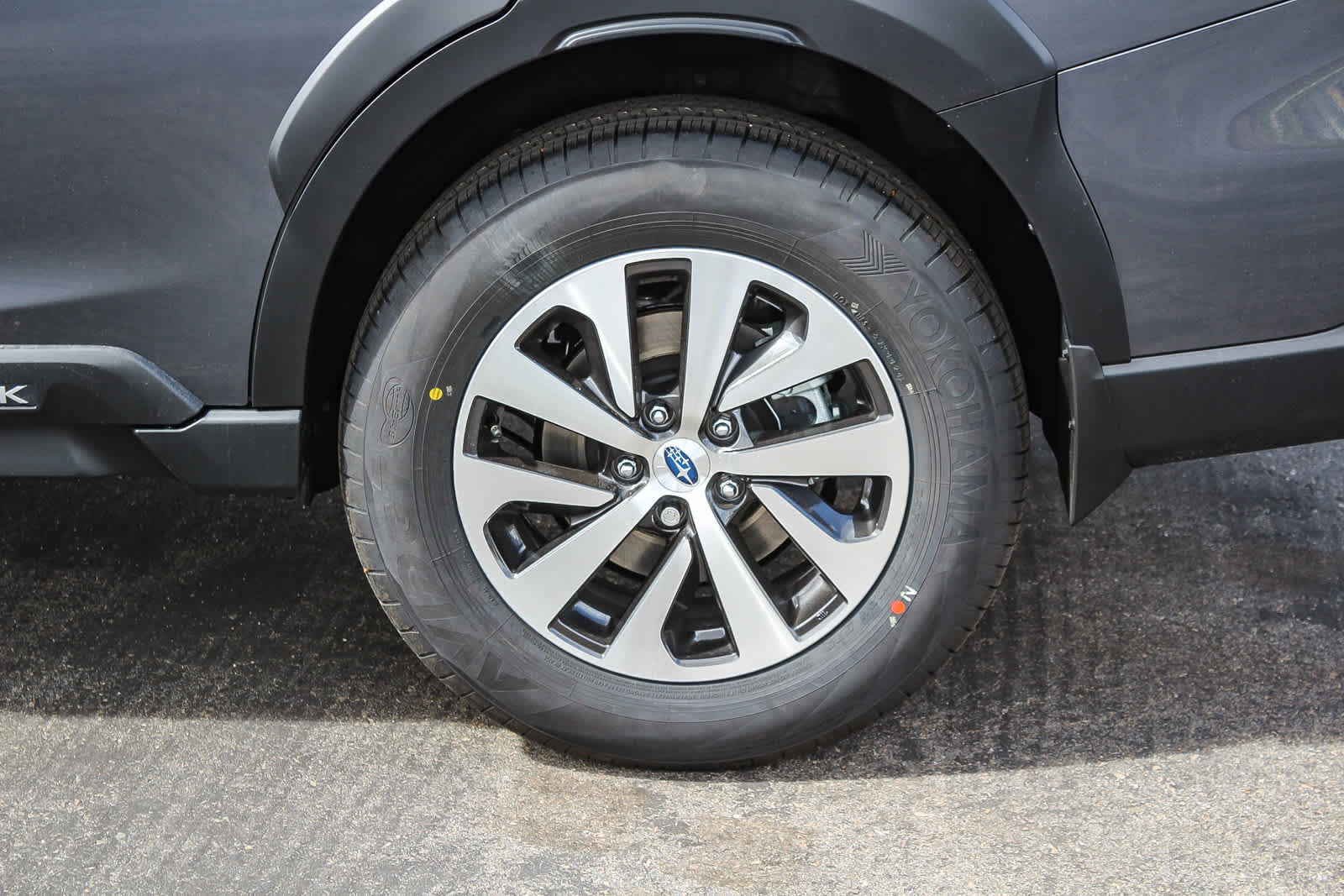 New 2025 Subaru Outback Premium image 9