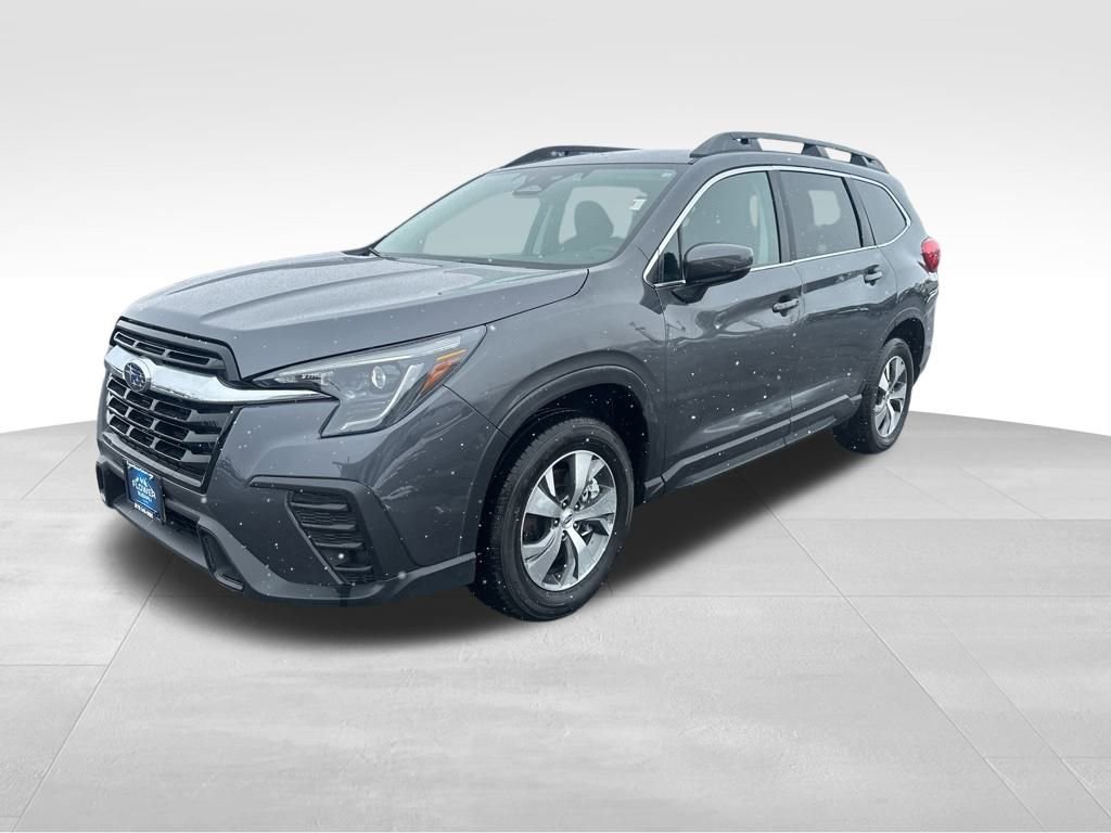 Used 2025 Subaru Ascent Premium image 4