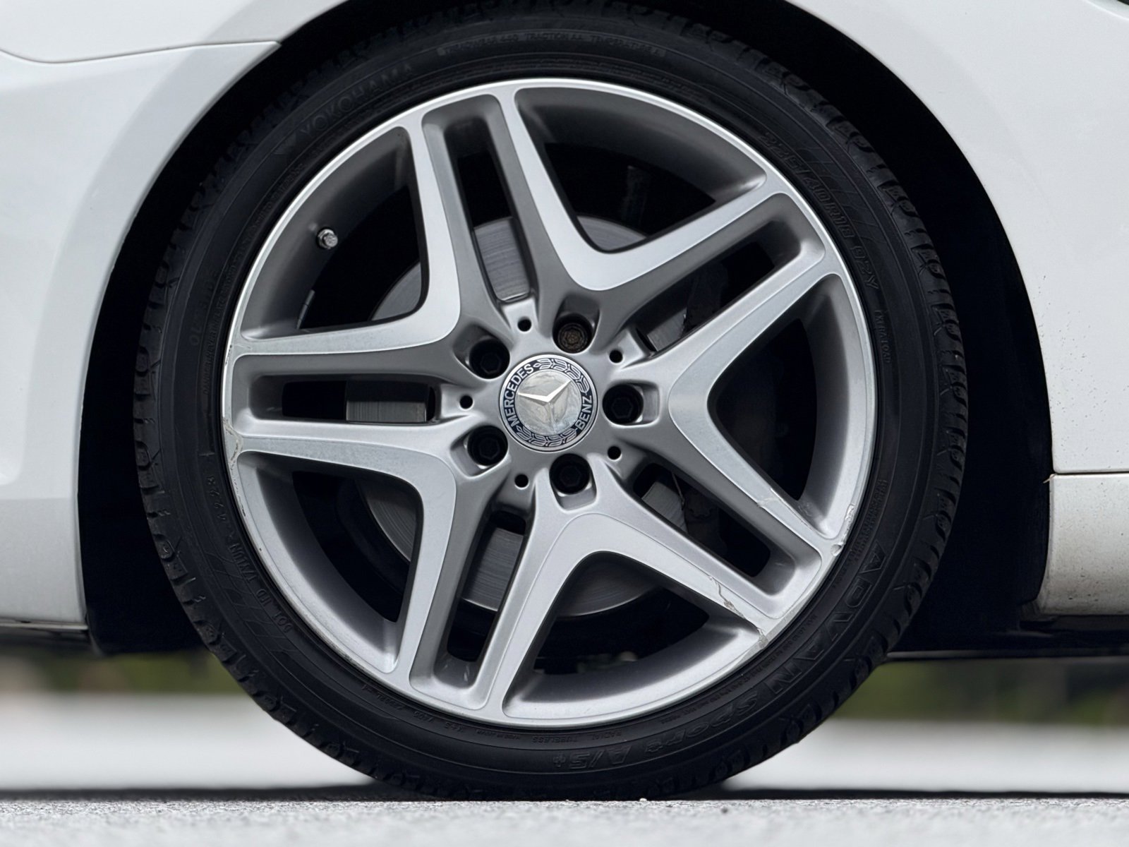 Used 2016 Mercedes-Benz SLK 300 image 35