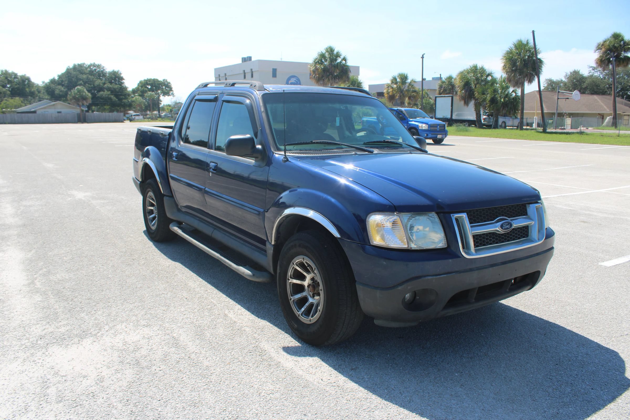 Used 2005 Ford Explorer Sport Trac XLT RWD image 31