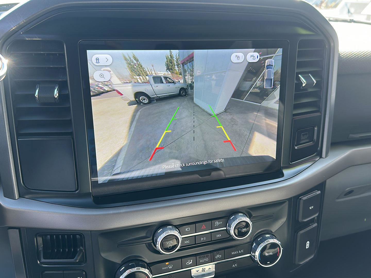 Used 2025 Ford F150 XLT w/ Equipment Group 301A Standard image 28