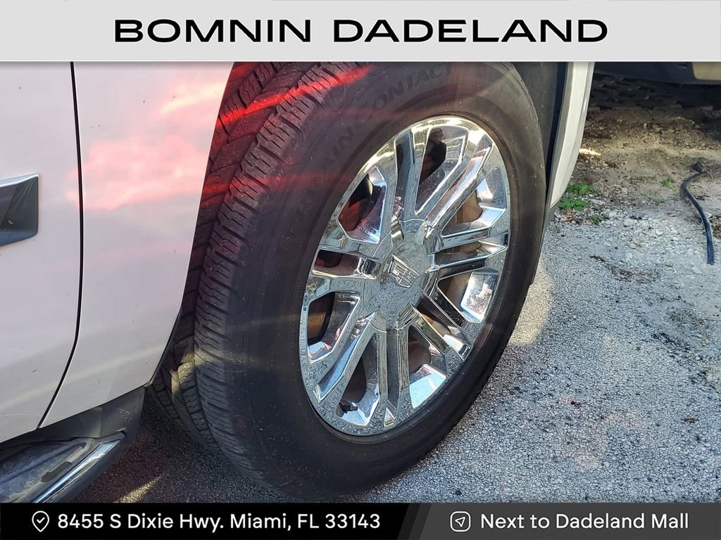 Used 2020 Cadillac Escalade 2WD image 12