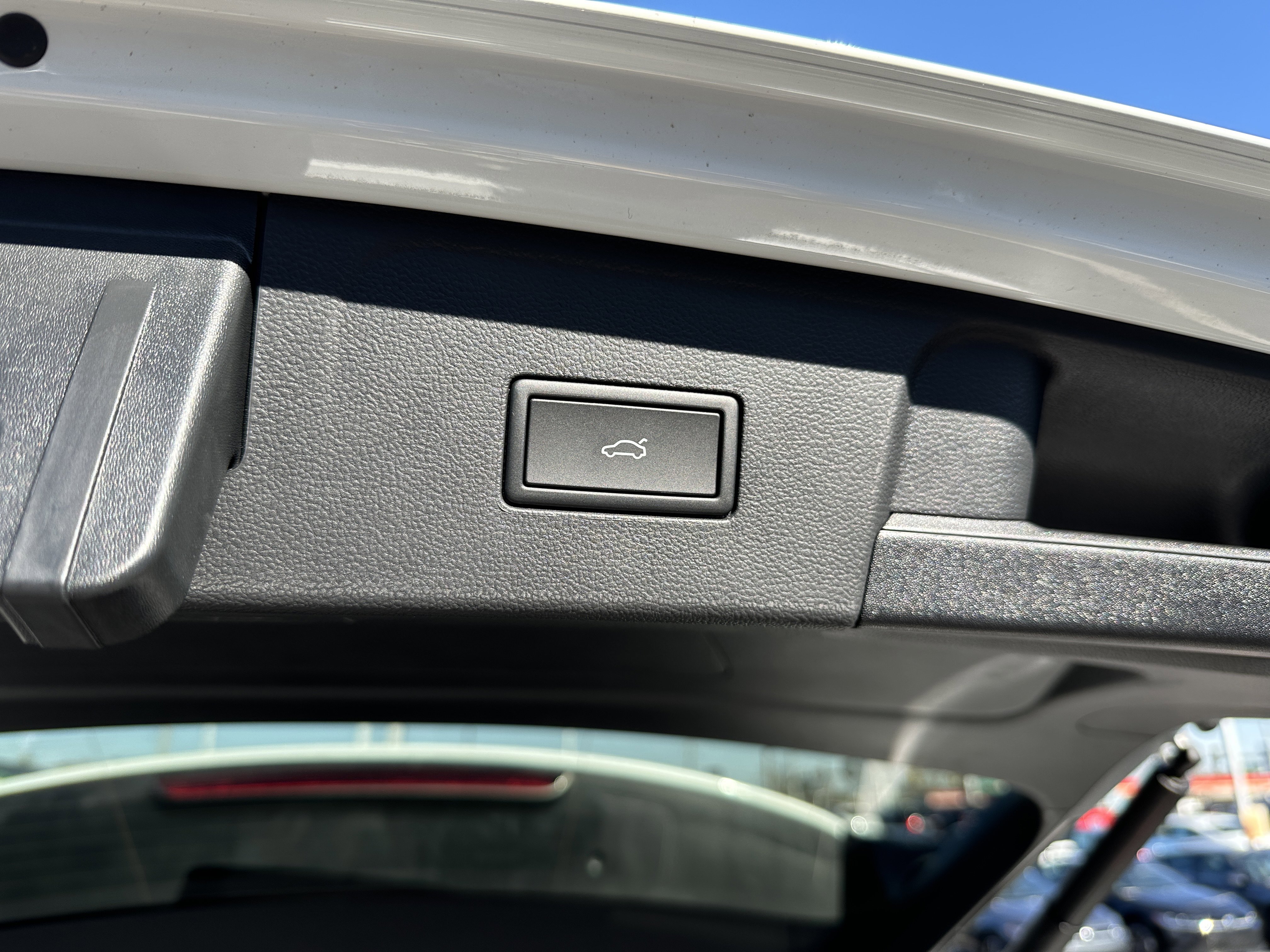 New 2026 Volkswagen Atlas SEL image 30