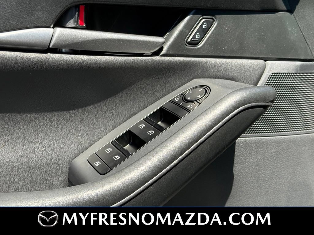 New 2026 MAZDA CX-30 AWD 2.5 S w/ Select Sport Pkg image 33