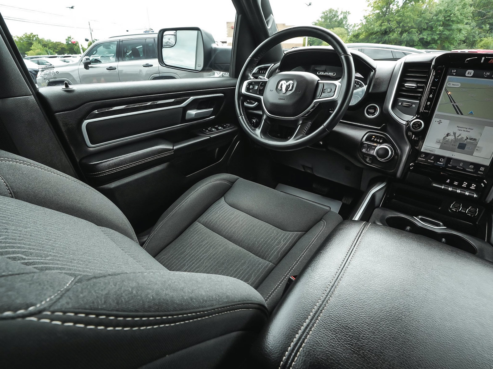 Used 2023 RAM 1500 Big Horn AWD/4WD image 44