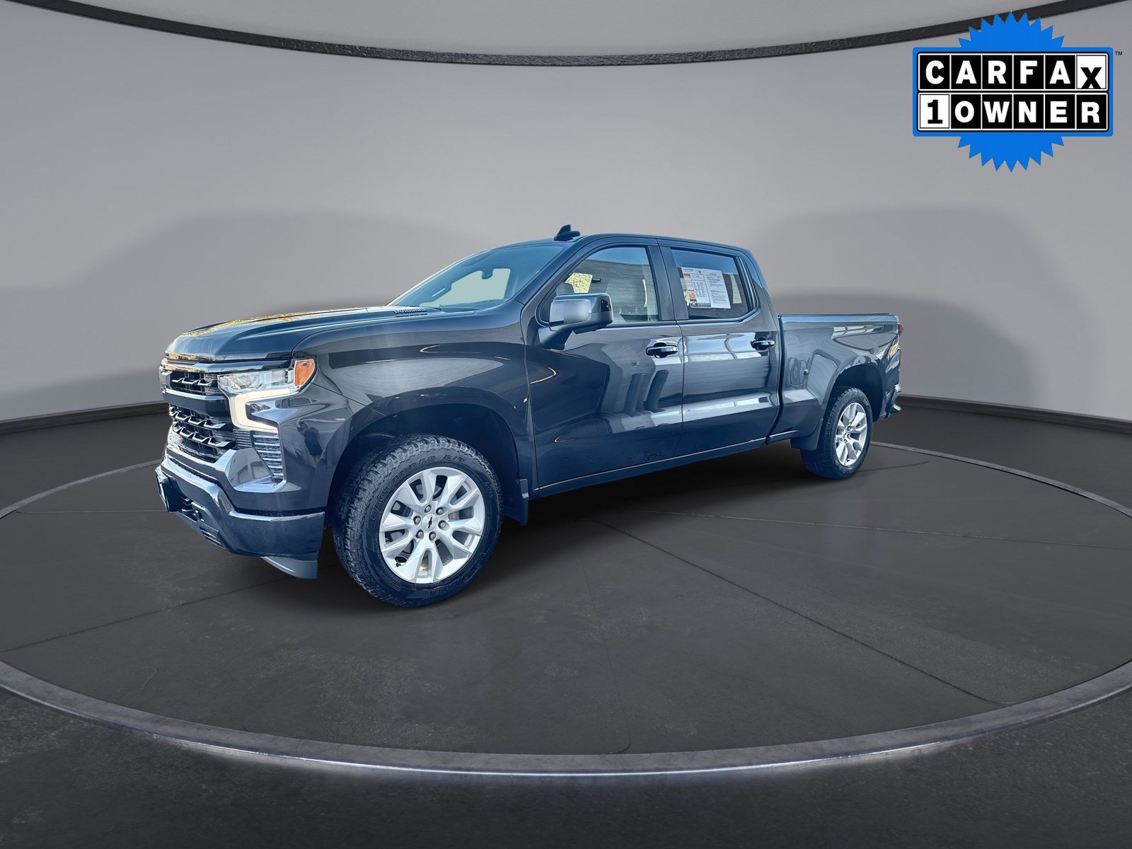 Used 2023 Chevrolet Silverado 1500 RST image 4