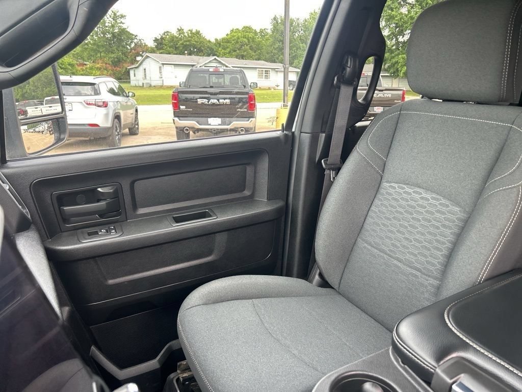 Used 2026 RAM 5500 Tradesman AWD/4WD image 9