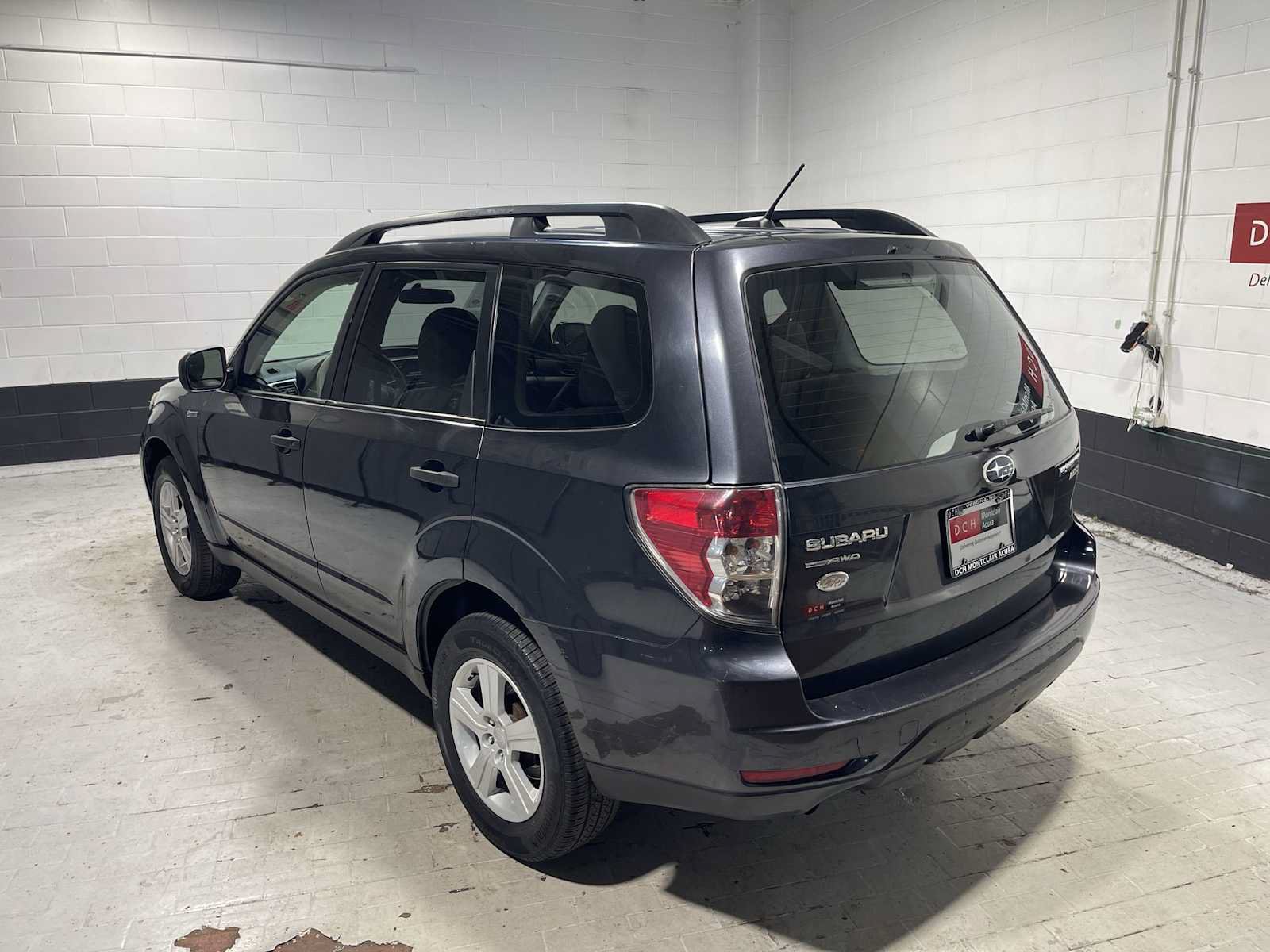 Used 2013 Subaru Forester 2.5X w/ Alloy Wheel Pkg AWD/4WD image 4