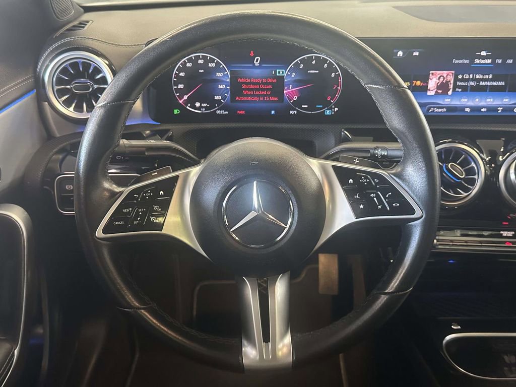 Used 2025 Mercedes-Benz CLA 250 4MATIC image 17