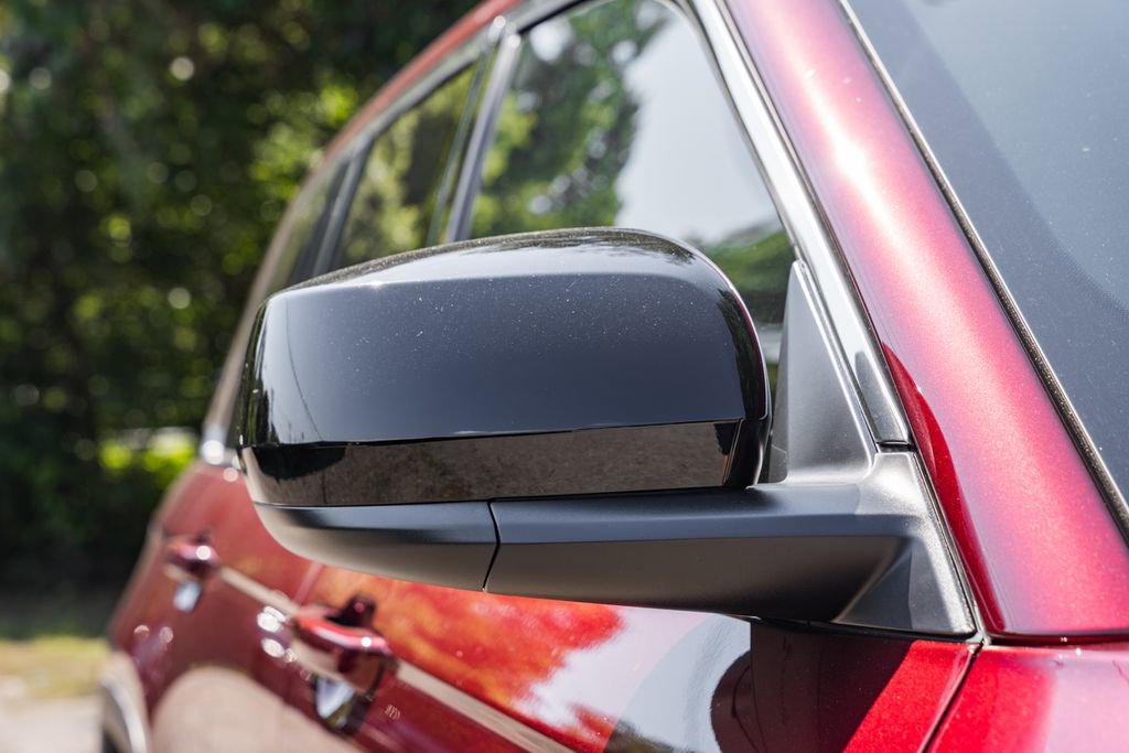 New 2025 Jeep Grand Cherokee Laredo X w/ Luxury Tech Group I image 15