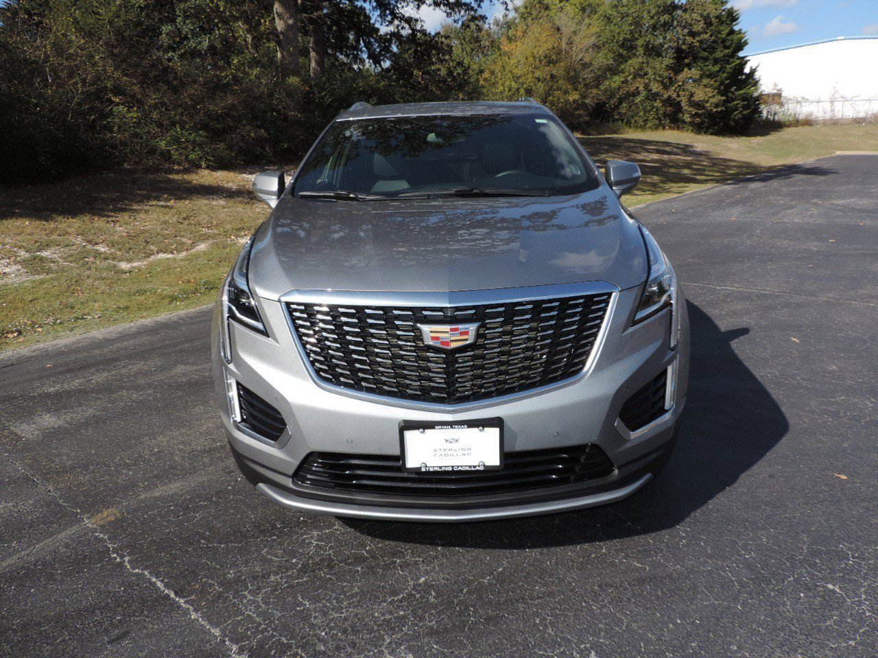 Certified 2025 Cadillac XT5 Premium Luxury image 2