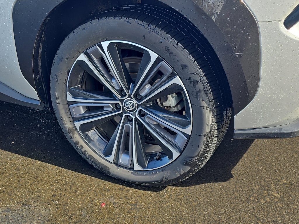 Certified 2024 Toyota bZ4X Limited w/ Weather Package image 12