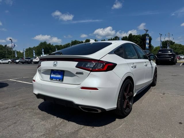 Used 2024 Honda Civic Sport Touring image 2