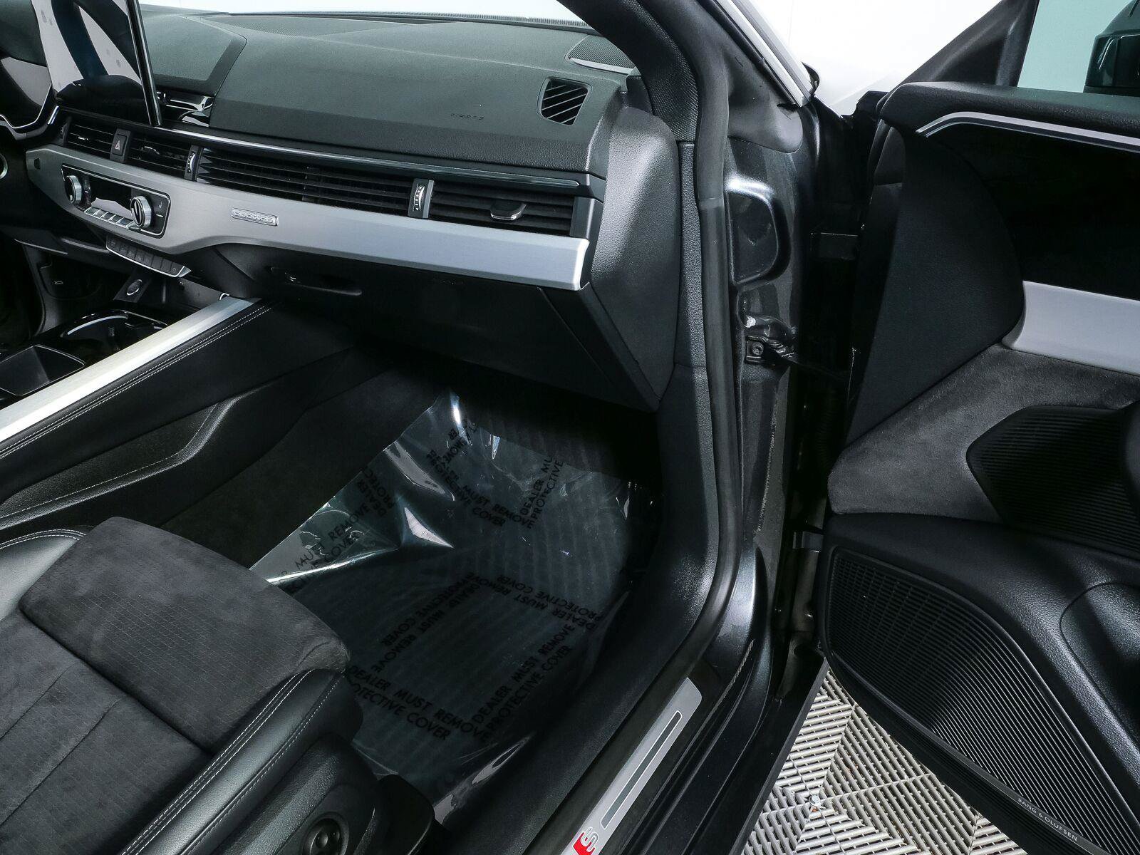 Used 2023 Audi A5 2.0T Prestige w/ S Line Interior Package AWD/4WD image 26