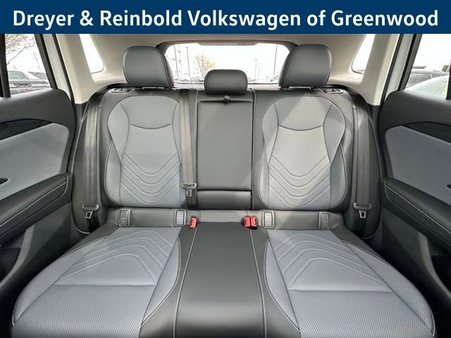 New 2026 Volkswagen Tiguan SE image 30