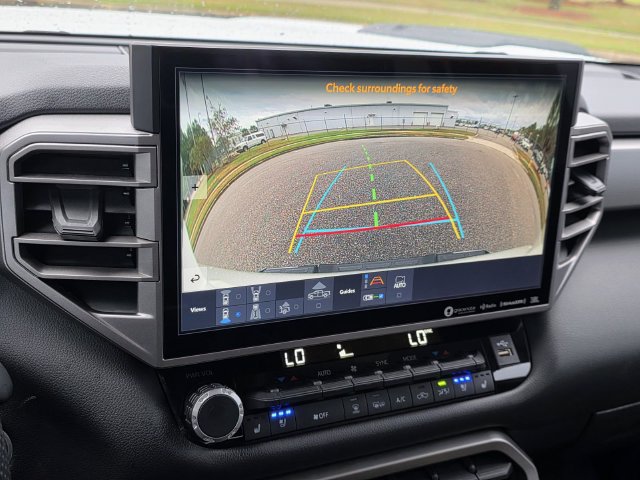Used 2023 Toyota Tundra Limited AWD/4WD image 21