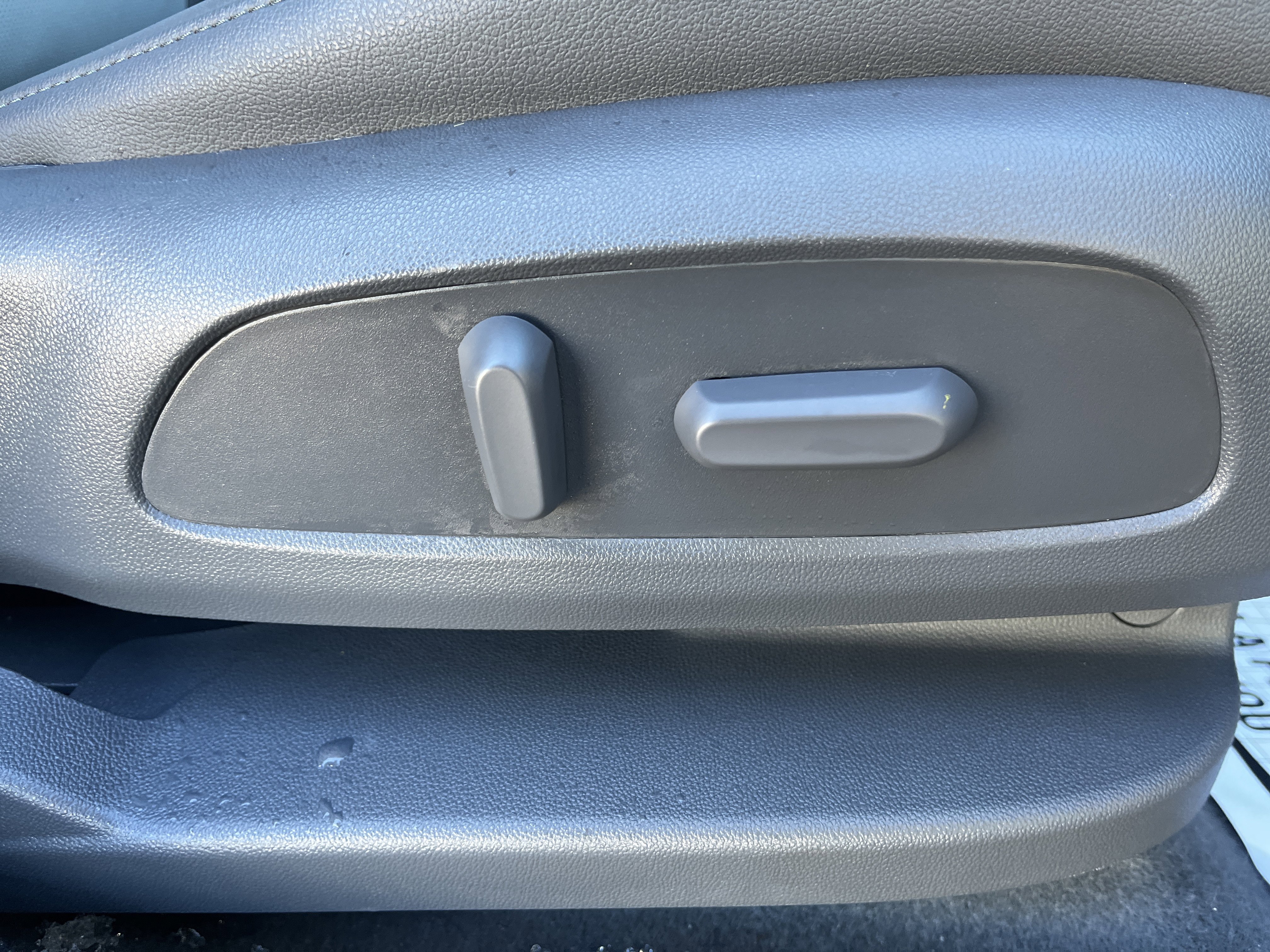 Used 2019 Chevrolet Blazer LT image 20