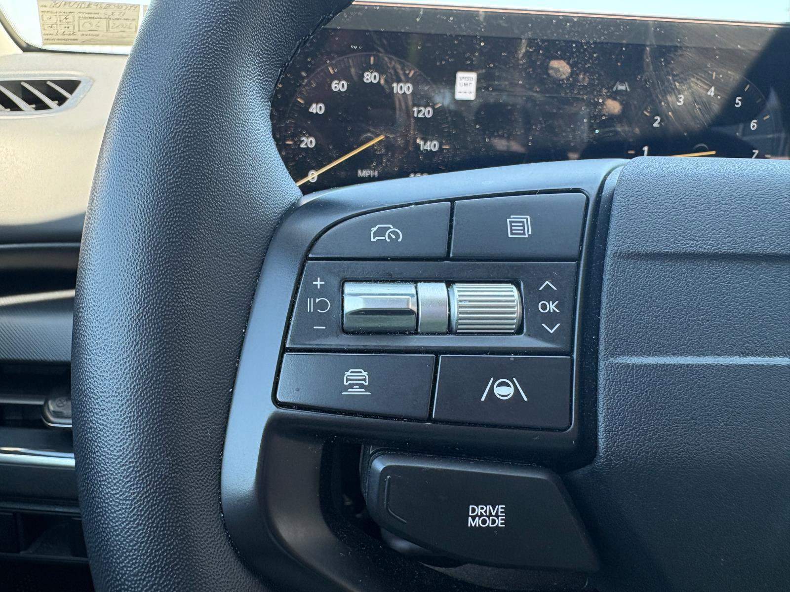 Used 2025 Kia K4 EX image 32