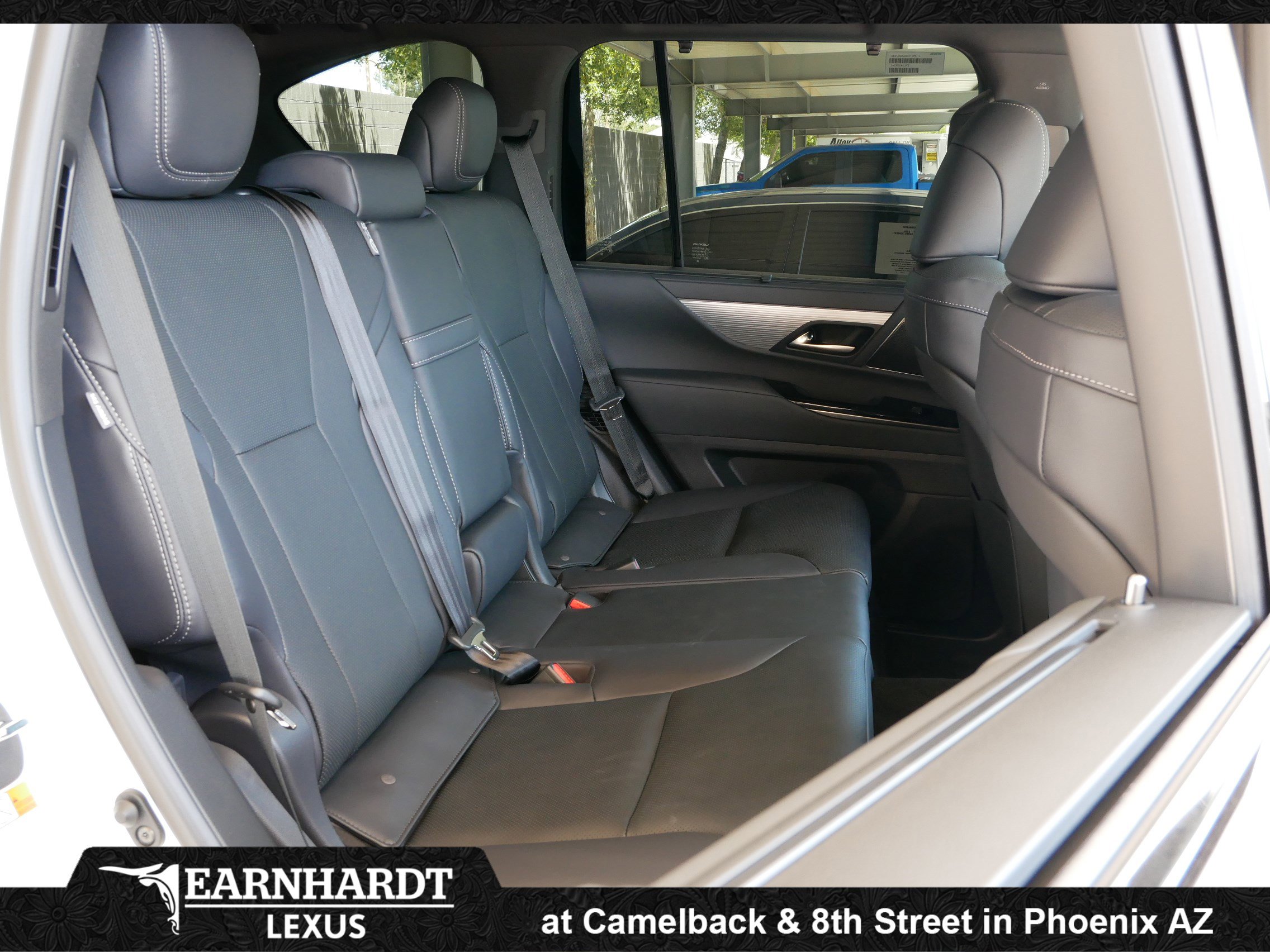 New 2025 Lexus LX 700h F Sport image 10