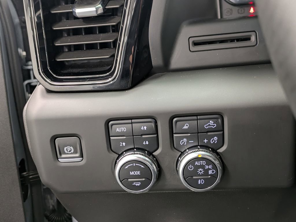Used 2025 GMC Sierra 1500 AT4 w/ AT4 Preferred Package image 22
